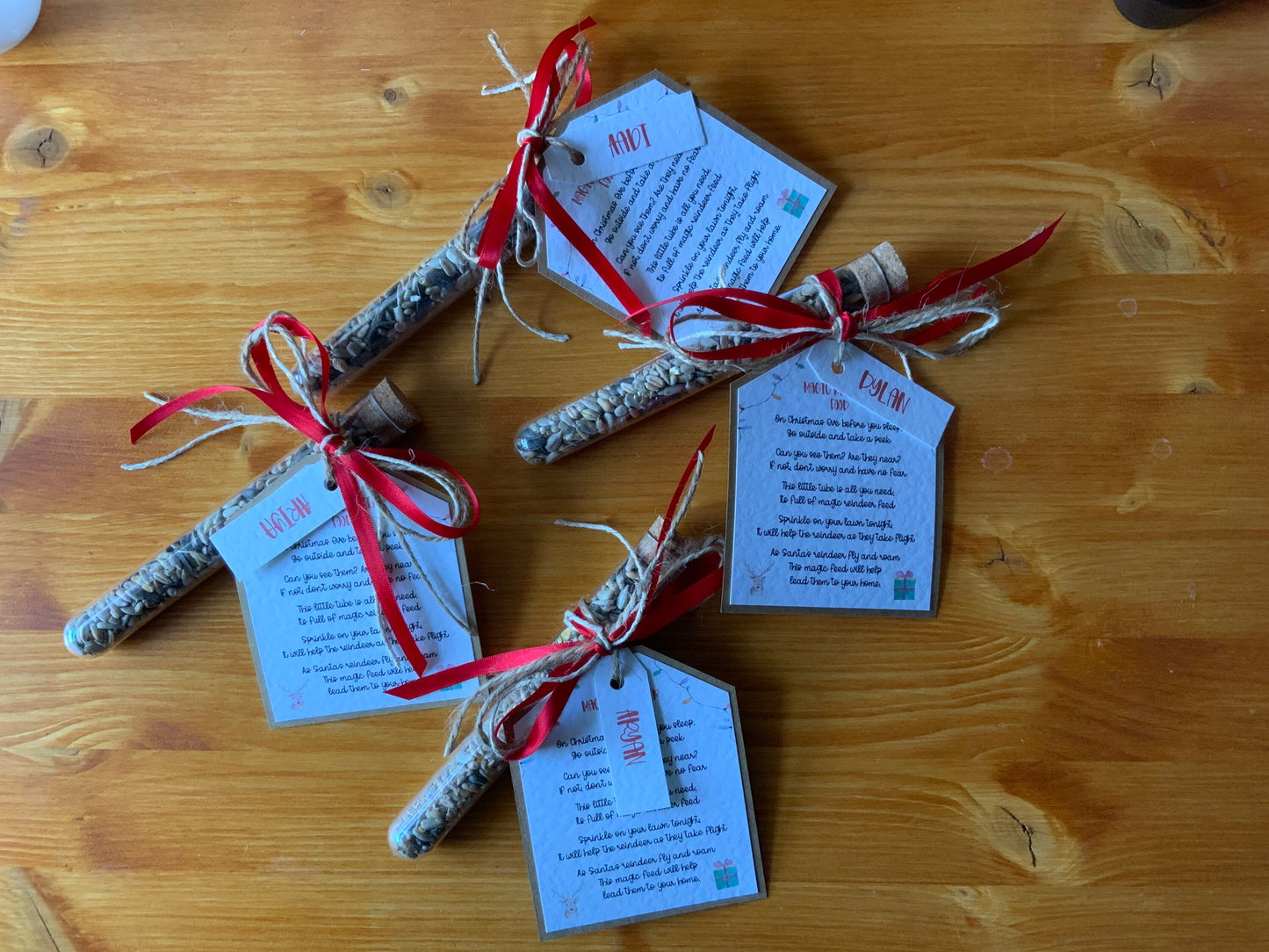 Eco & wildlife friendly personalised Reindeer food ~ perfect Christmas Eve gift